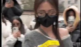 娱乐爆料吃瓜直播,直播吃瓜，带你领略明星幕后故事